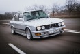 5 series E28 - «УралОптАвтоСтекло»-автостекла Екатеринбург-автостекло-лобовое стекло-лобовые стекла-боковое стекло-заднее стекло-замена лобового стекла-автостекло Екатеринбург