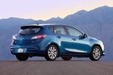 Mazda 3 (II) (Заднее стекло) Хечбек - «УралОптАвтоСтекло»-автостекла Екатеринбург-автостекло-лобовое стекло-лобовые стекла-боковое стекло-заднее стекло-замена лобового стекла-автостекло Екатеринбург